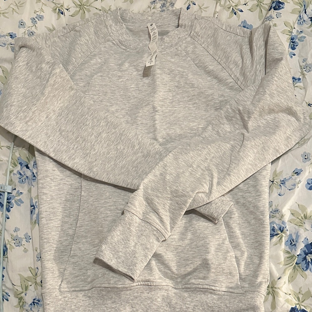 Lululemon Crewneck with Pockets
